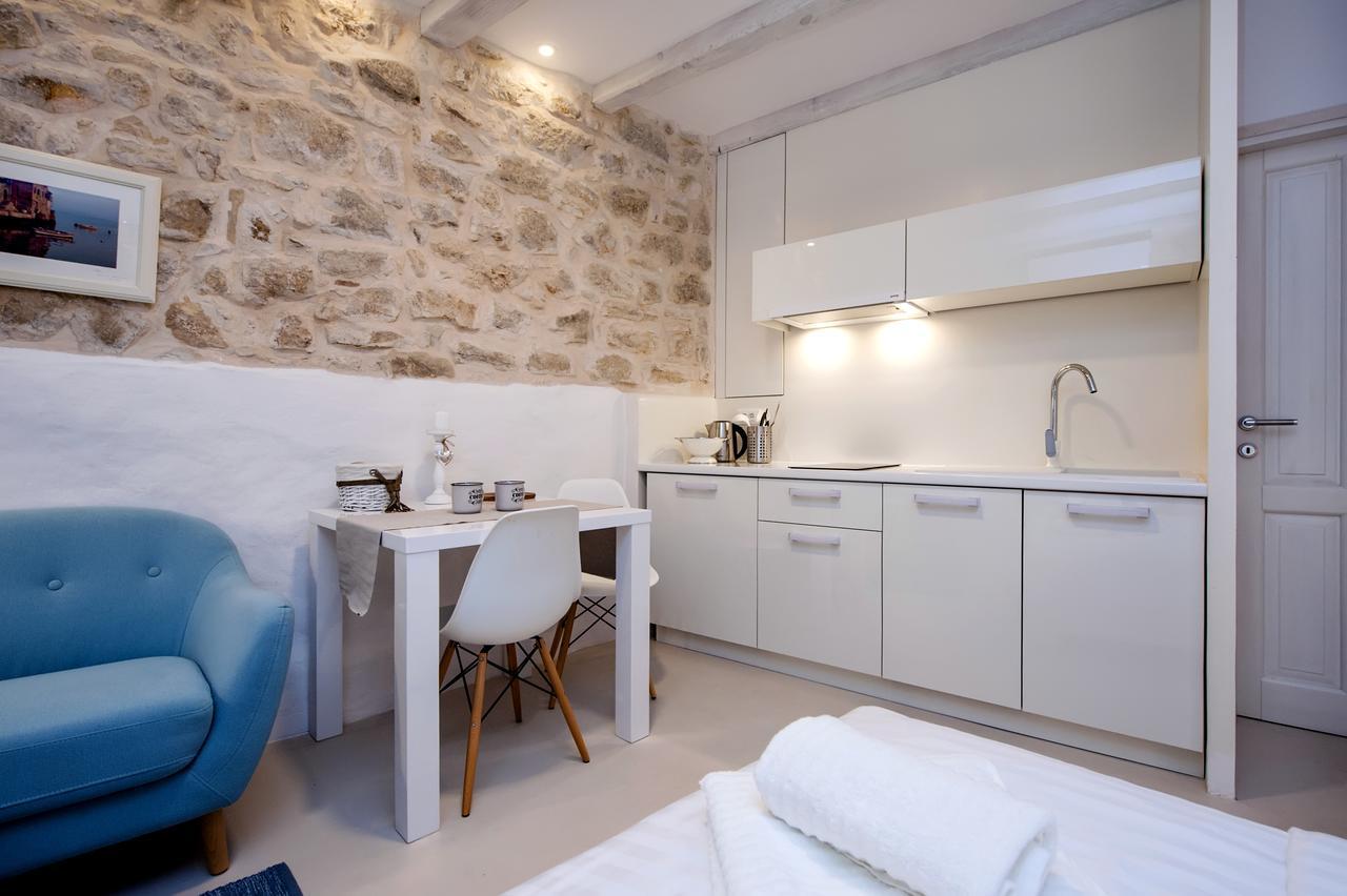 Luna Rooms And Studios Rovinj Ngoại thất bức ảnh