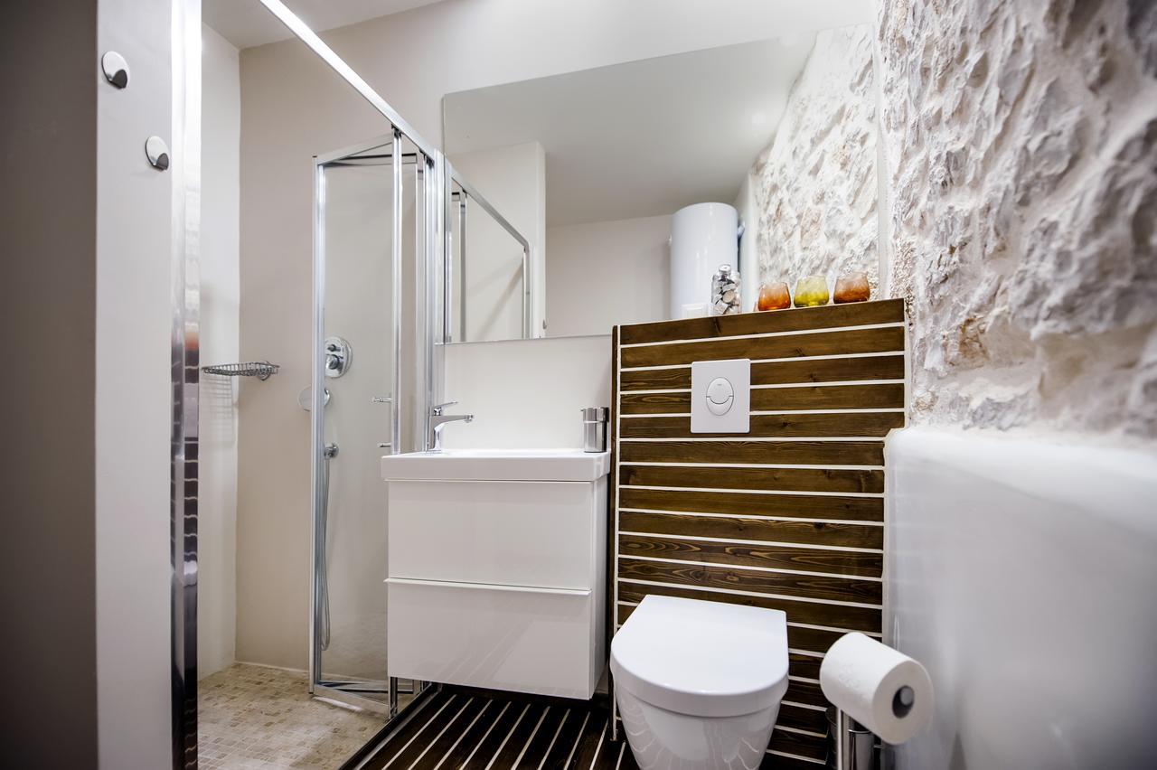 Luna Rooms And Studios Rovinj Ngoại thất bức ảnh