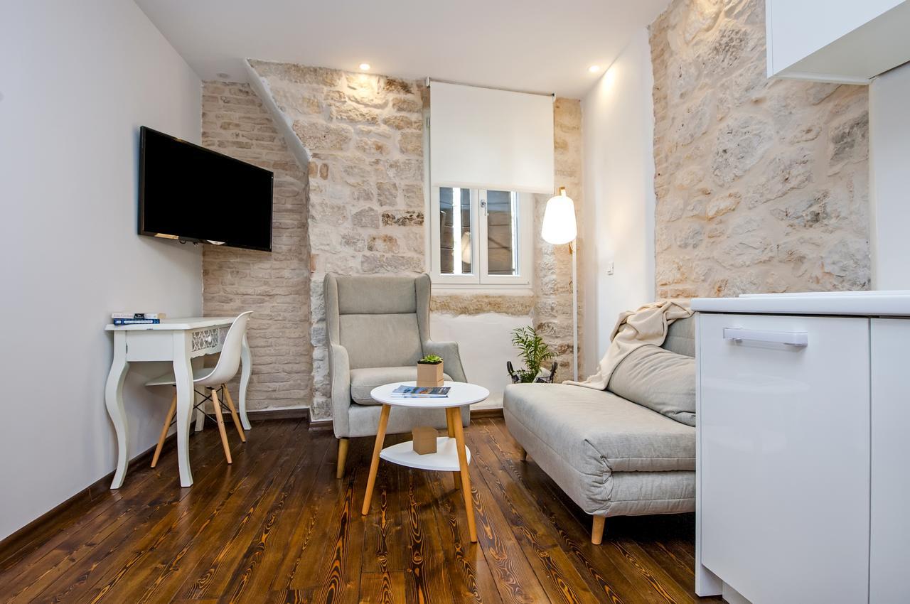 Luna Rooms And Studios Rovinj Ngoại thất bức ảnh